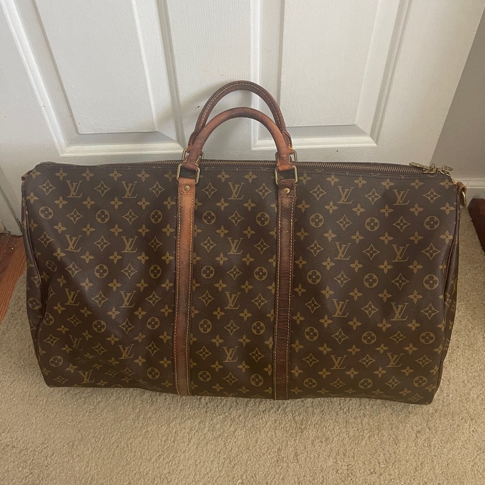 Louis Vuitton Keepall 60 Bandouliere Classic Duffel Bag